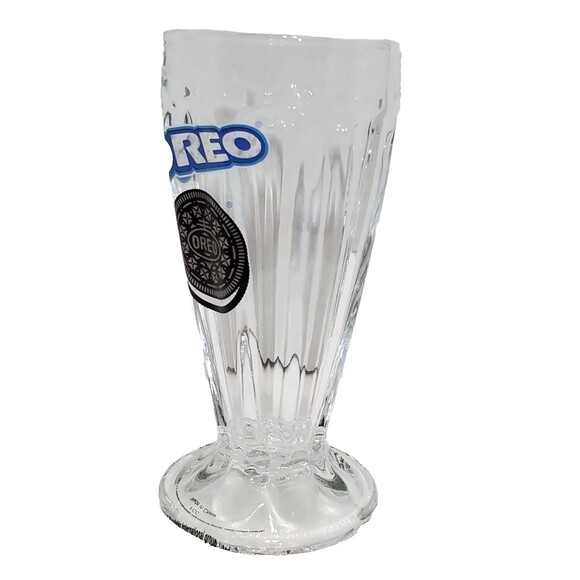 Oreo Cookie Ice Cream Milkshake Glass 7" Tall – Dessert Drinkware Retro - Picture 6 of 8